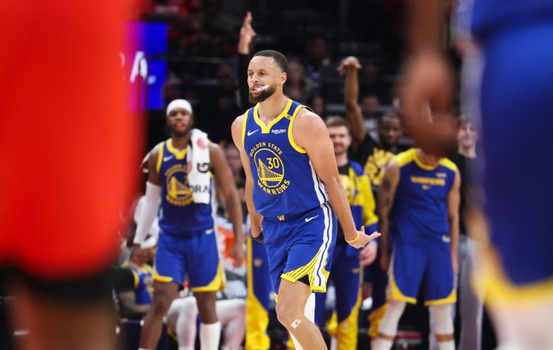 Warriors take home-court advantage vs. Rockets: Highlights