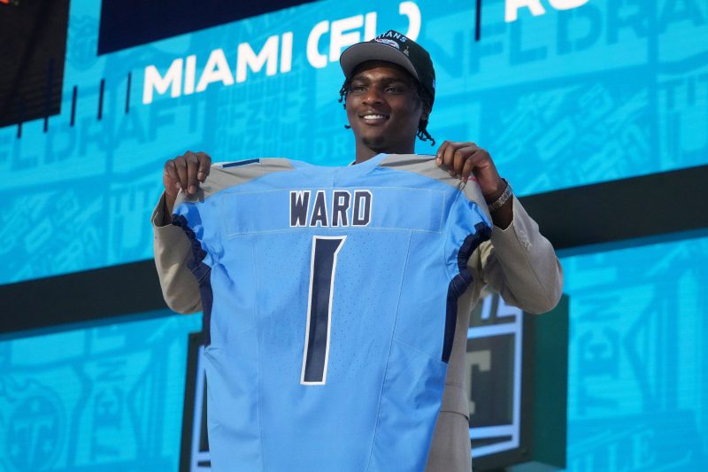 Titans make it official by picking Cam Ward 1st in 2025 NFL draft