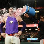 Watch: Giants win on wild walk-off inside-the-park home run