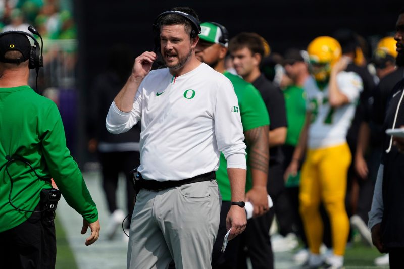 Dan Lanning says he has ‘zero’ interest in leaving Oregon