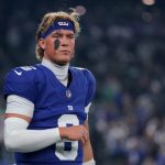 Giants coach apologizes for reaction to Jaxson Dart concussion check