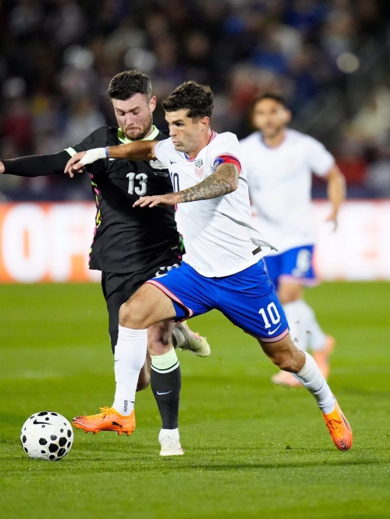 USMNT has comeback win vs. Australia in friendly; Pulisic injured