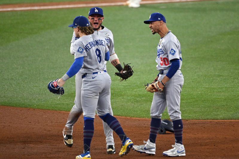Watch: Dodgers force Game 7 with dramatic game-ending double play