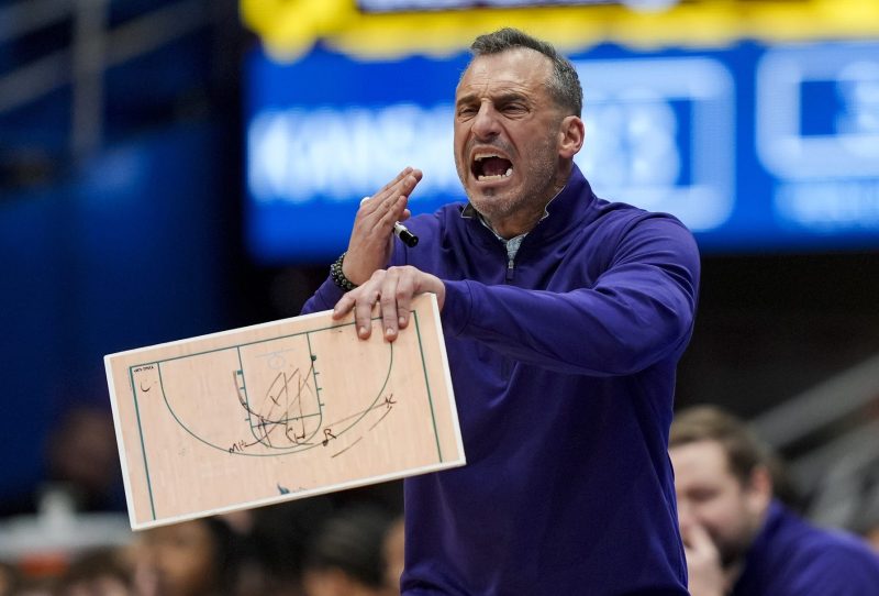 Doug Gottlieb throws chair after Green Bay loss